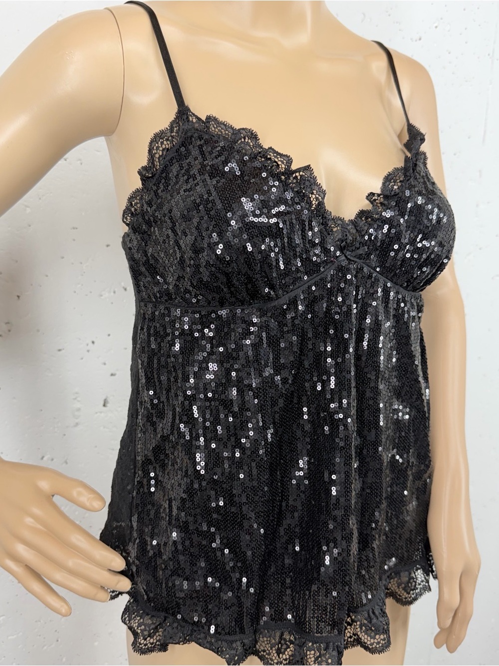 Victoria’s Secret Women’s Size Medium The Lacie Black Sequin Lace Cami